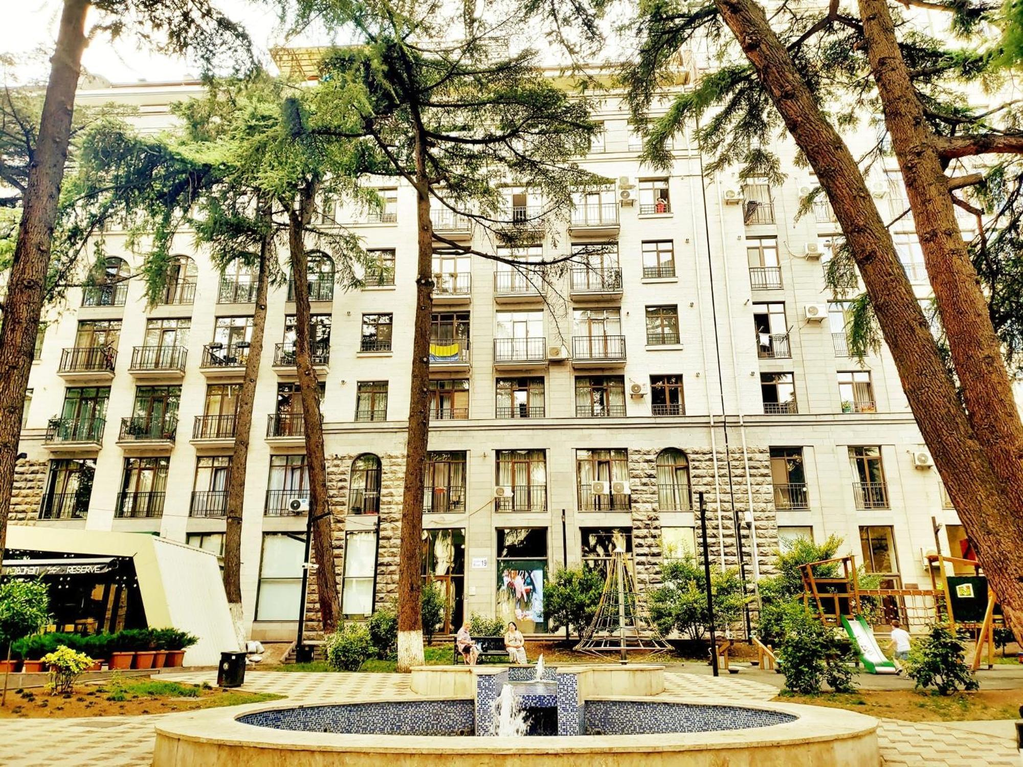 Cozy Apartment In The City Center Mtatsminda Tbilisi Exterior foto