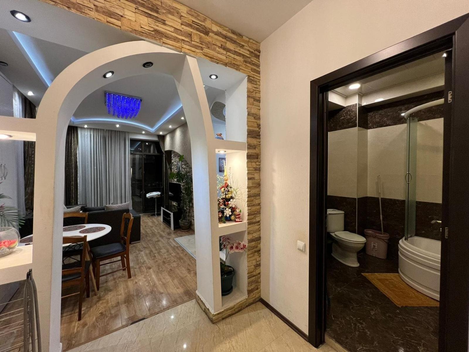 Cozy Apartment In The City Center Mtatsminda Tbilisi Exterior foto