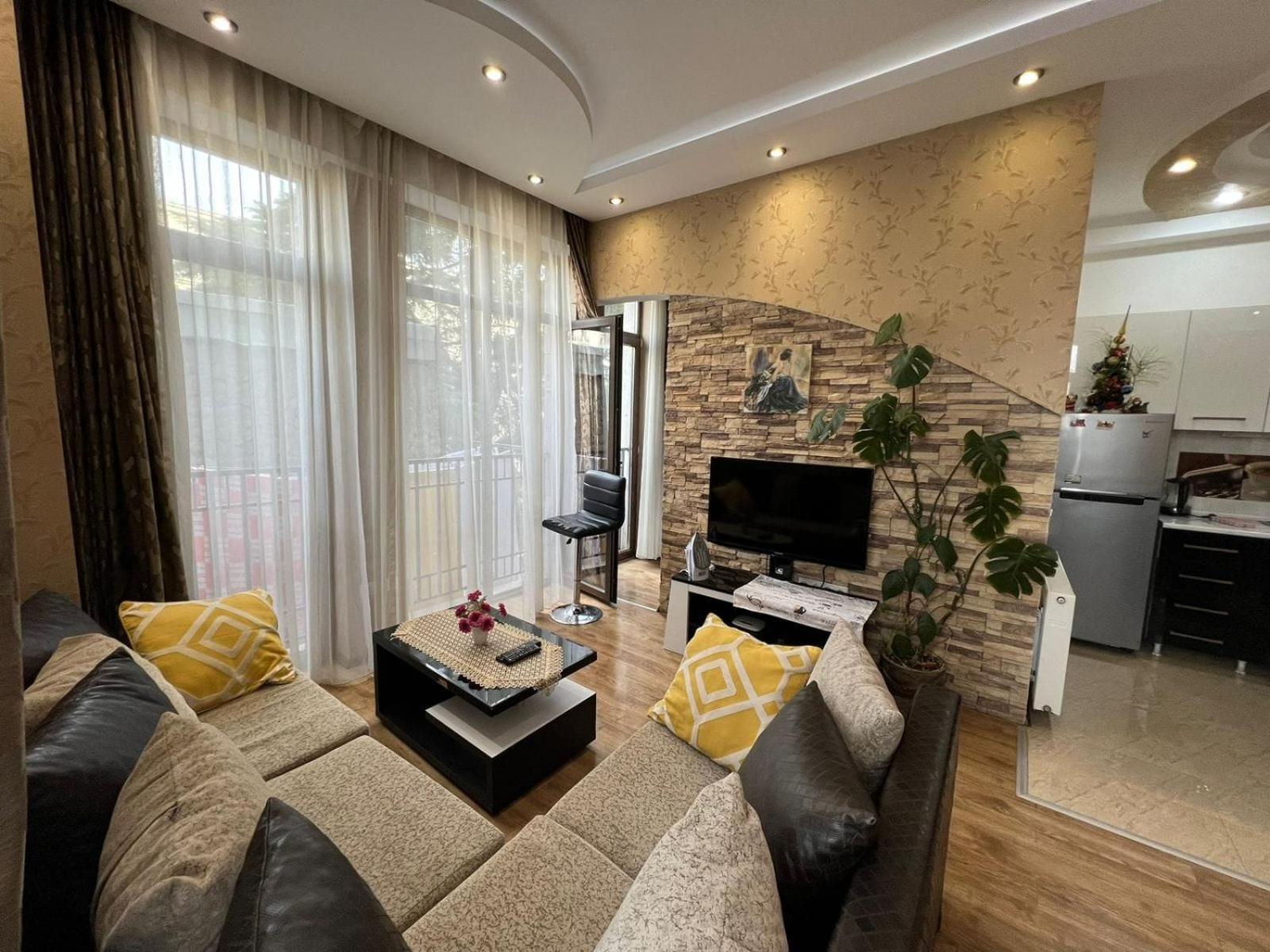 Cozy Apartment In The City Center Mtatsminda Tbilisi Exterior foto
