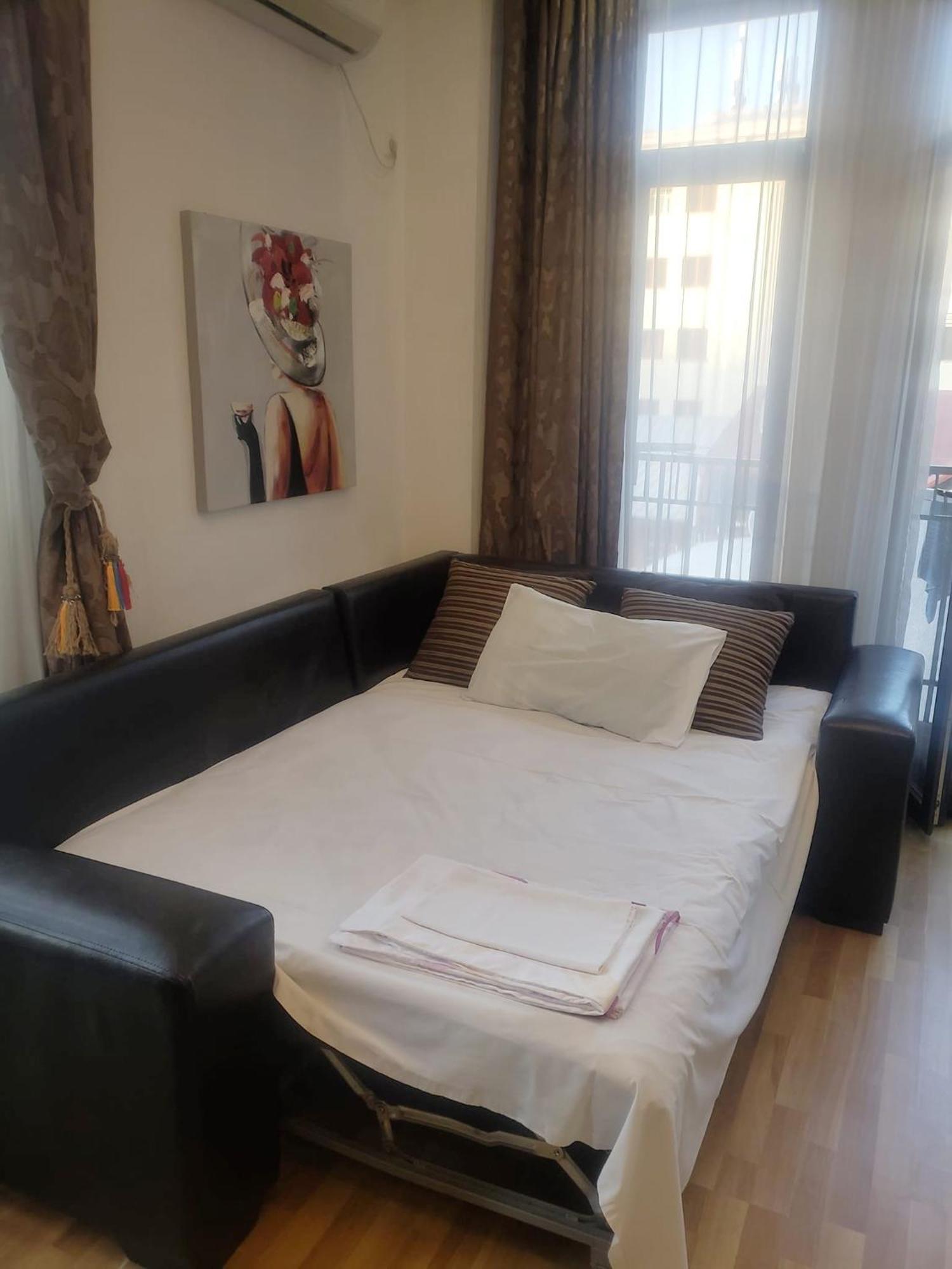 Cozy Apartment In The City Center Mtatsminda Tbilisi Exterior foto