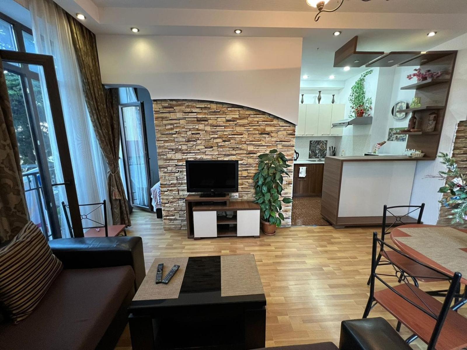Cozy Apartment In The City Center Mtatsminda Tbilisi Exterior foto