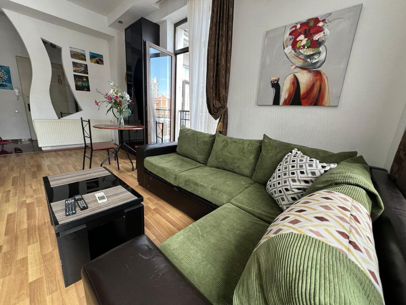 Cozy Apartment In The City Center Mtatsminda Tbilisi Exterior foto