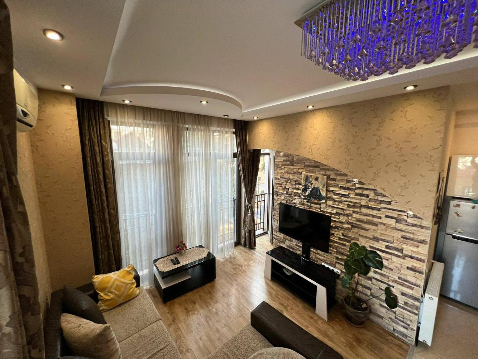 Cozy Apartment In The City Center Mtatsminda Tbilisi Exterior foto